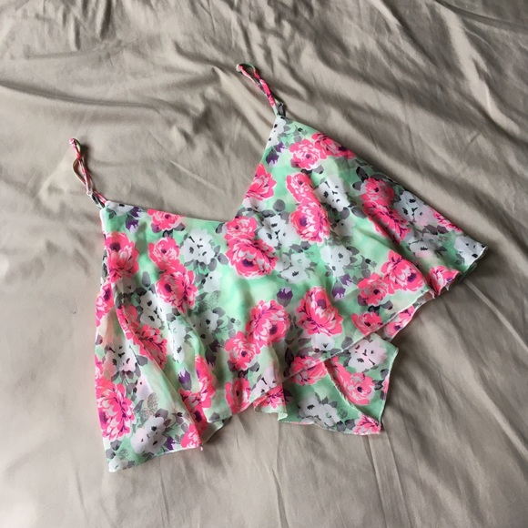 Floral Boho Crop Top - Picture 2 of 7